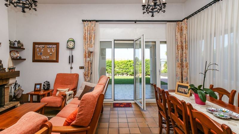 €890 000 · Вилла · 356 м² · Бланес — Noticasa — фото 8