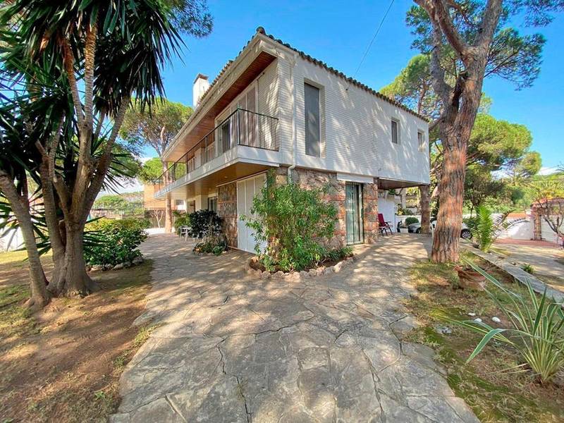€1 650 000 · Вилла · 248 м² · Кастельдефельс — Noticasa — фото 3