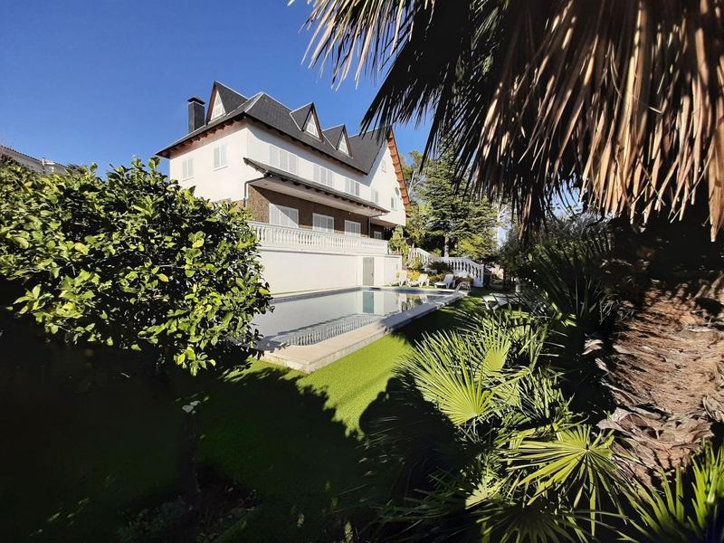 €1 200 000 · Вилла · 362 м² · Gava Mar — Noticasa