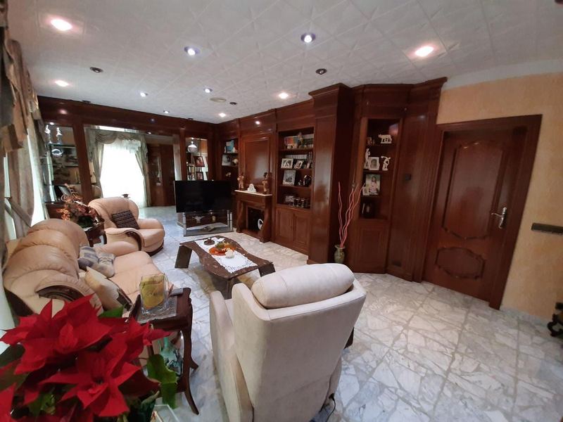 €995 000 · Вилла · 465 м² · Гава — Noticasa — фото 8