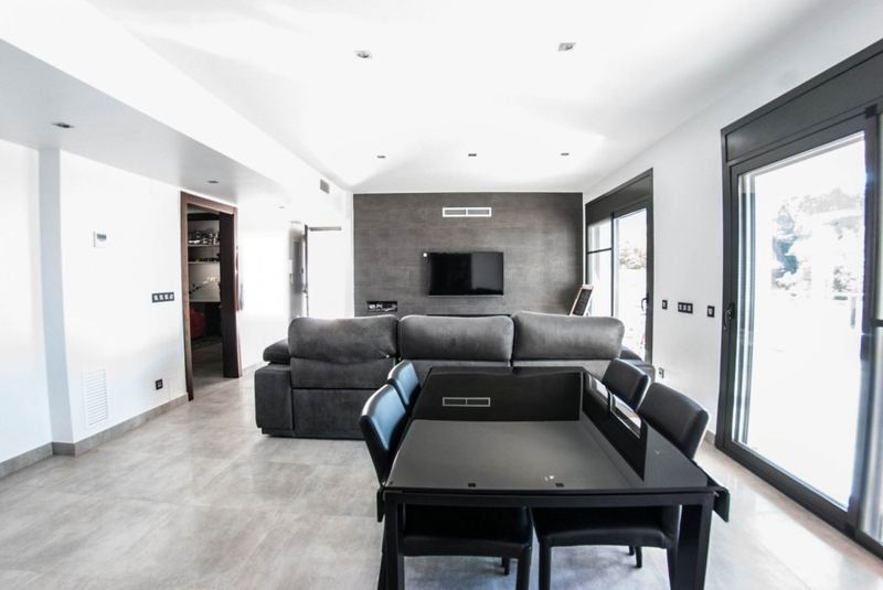 €743 000 · Вилла · 584 м² · Льорет-де-Мар — Noticasa — фото 4