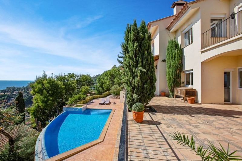 €1 378 000 · Вилла · 293 м² · Blanes — Noticasa