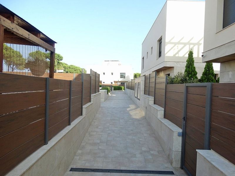 €780 000 · Таунхаус · 200 м² · Льорет-де-Мар — Noticasa — фото 5