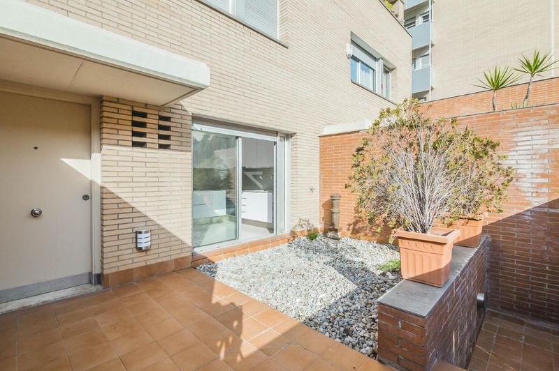€1 130 000 · Таунхаус · 273 м² · Барселона — Noticasa — фото 2