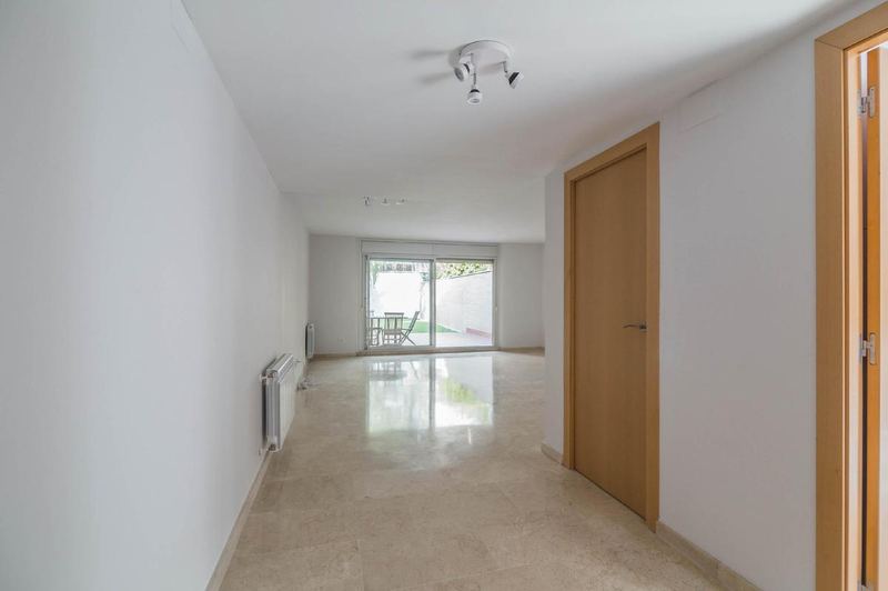 €1 130 000 · Таунхаус · 273 м² · Барселона — Noticasa — фото 4