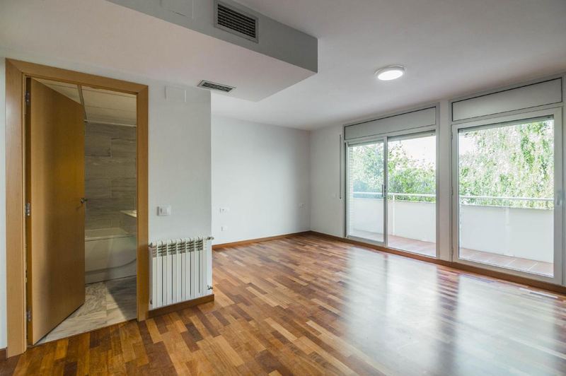 €1 130 000 · Таунхаус · 273 м² · Барселона — Noticasa — фото 5
