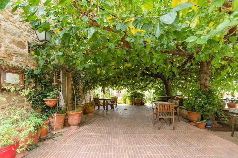 €890 000 · Коммерция · 685 м² · Girona — Noticasa