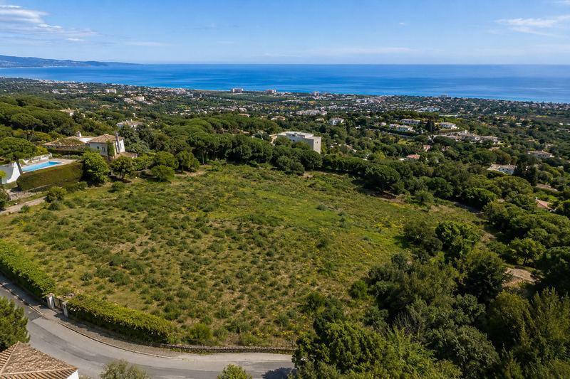€2 000 000 · Участок · Sant Andreu de Llavaneres — Noticasa