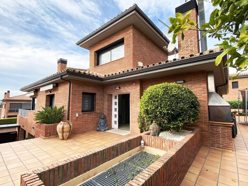 €650 000 · Коммерция · 250 м² · Барселона — Noticasa — фото 2