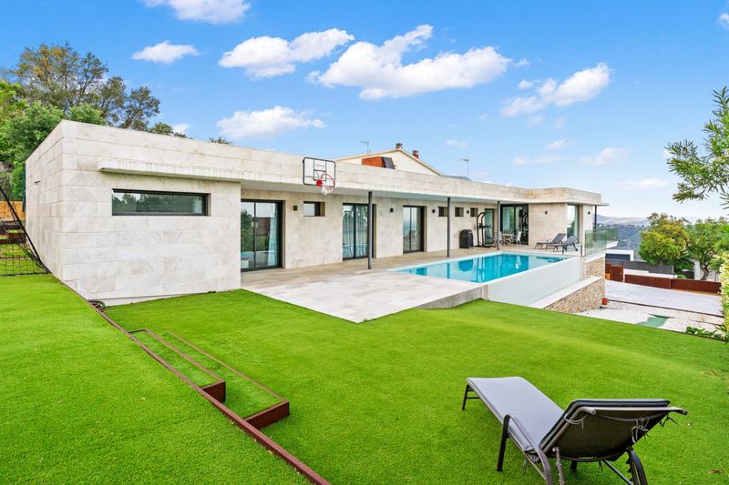 €1 450 000 · Вилла · 440 м² · Платжа-д'Аро — Noticasa — фото 4