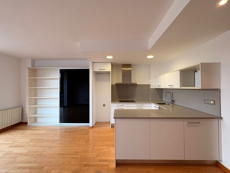 €390 000 · Квартира · 97 м² · Girona — Noticasa