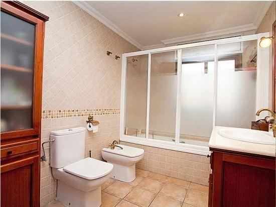 €1 150 000 · Вилла · 230 м² · Сант-Фелиу-де-Гишольс — Noticasa — фото 3