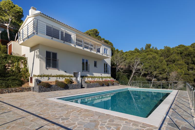 €1 400 000 · Вилла · 220 м² · Begur — Noticasa