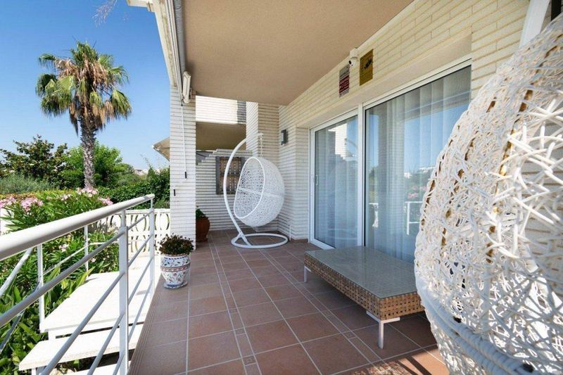 €825 000 · Таунхаус · 289 м² · Ситжес — Noticasa — фото 6