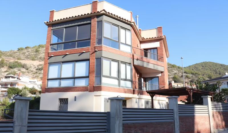 €850 000 · Вилла · 267 м² · Sitges — Noticasa