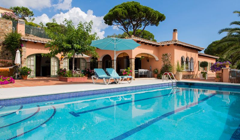 €820 000 · Вилла · 357 м² · Platja d'aro — Noticasa