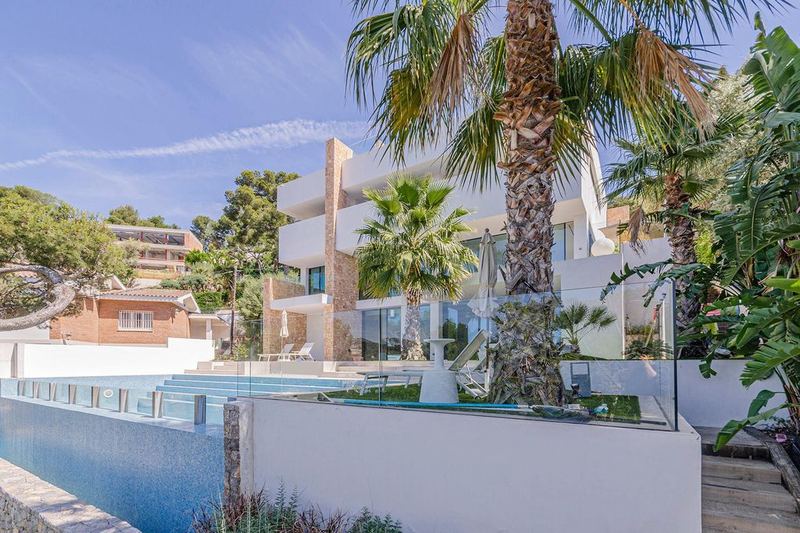 €3 600 000 · Вилла · 740 м² · Кастельдефельс — Noticasa — фото 2