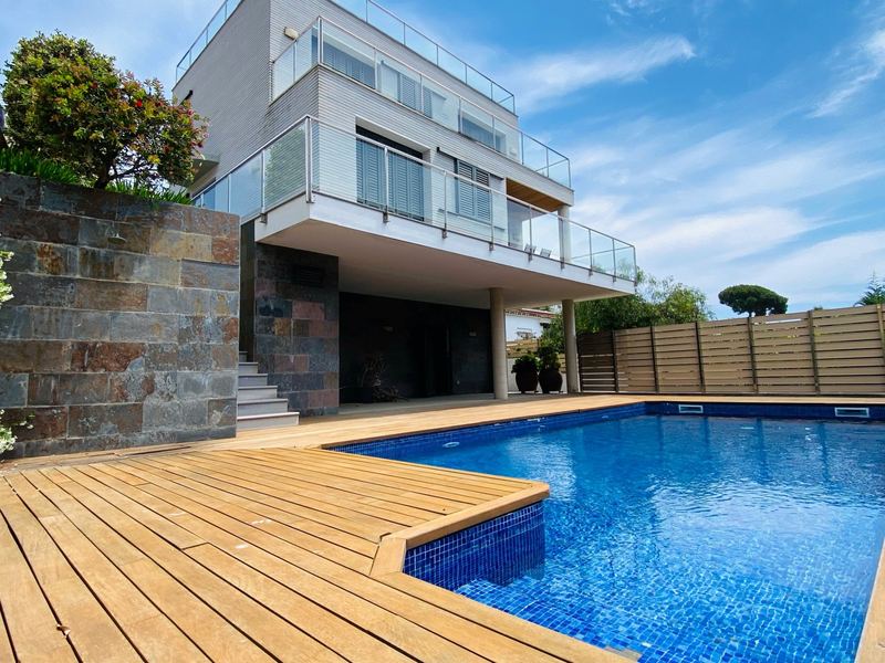 €950 000 · Вилла · 245 м² · Льорет-де-Мар — Noticasa — фото 5