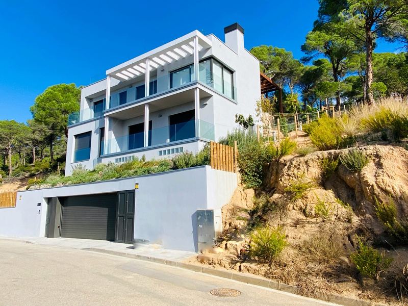 €869 500 · Вилла · 340 м² · Льорет-де-Мар — Noticasa — фото 3