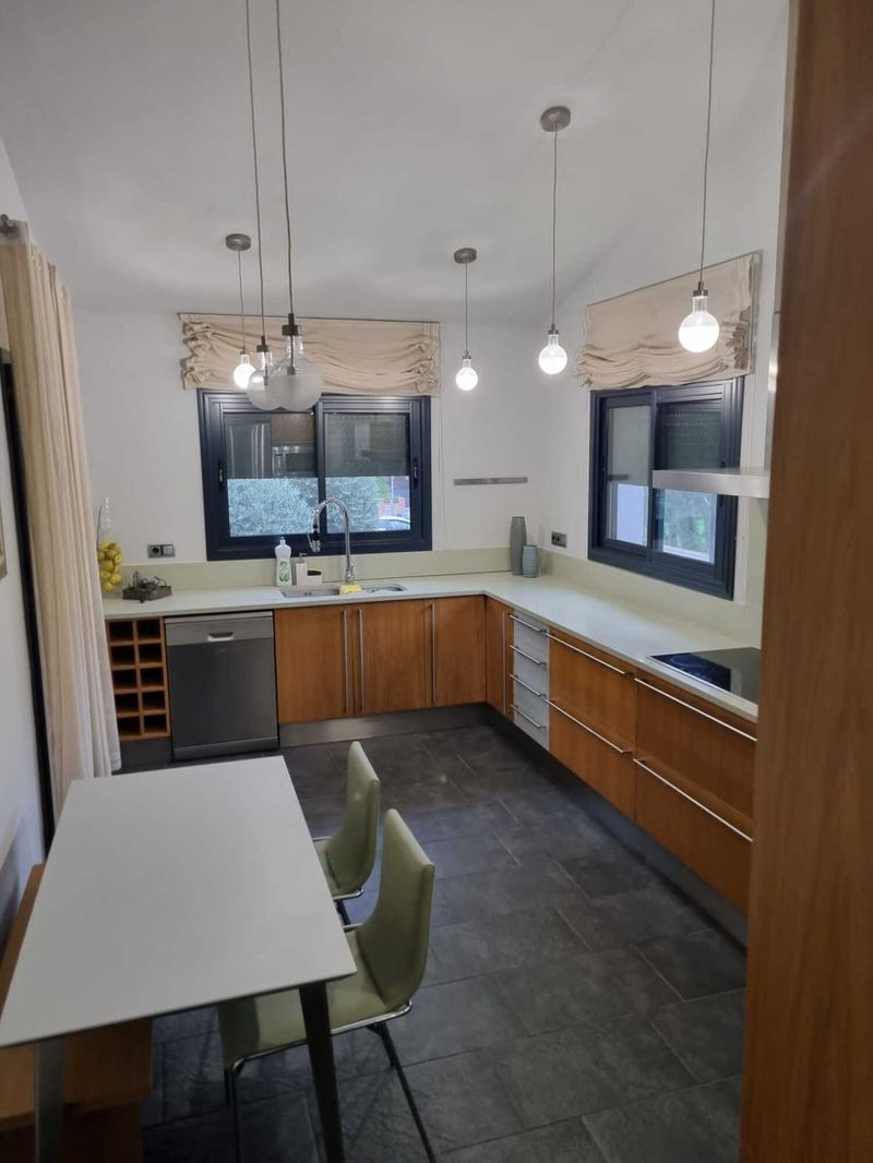 €950 000 · Вилла · 267 м² · Жирона — Noticasa — фото 8