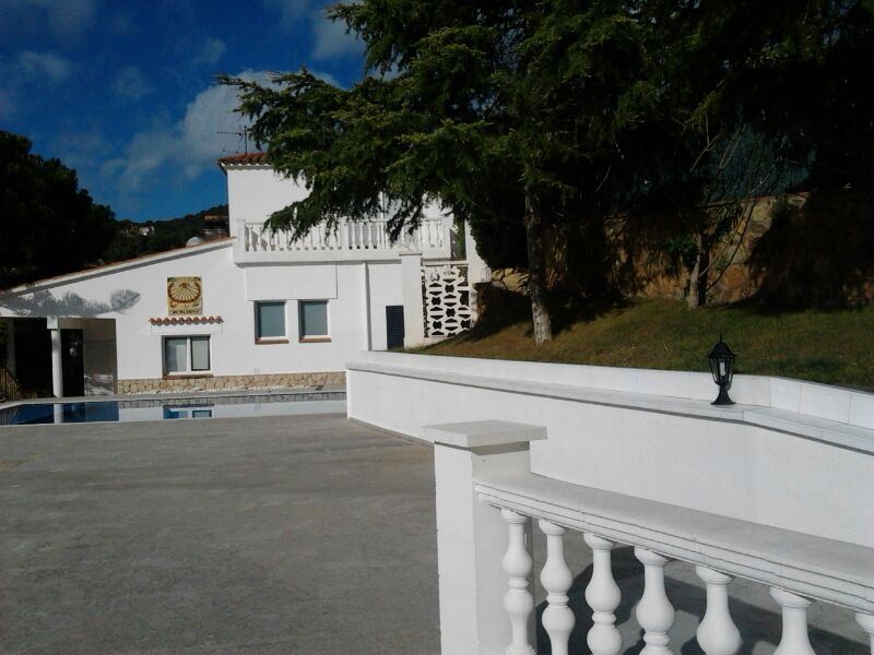 €830 000 · Вилла · 696 м² · Lloret de Mar — Noticasa
