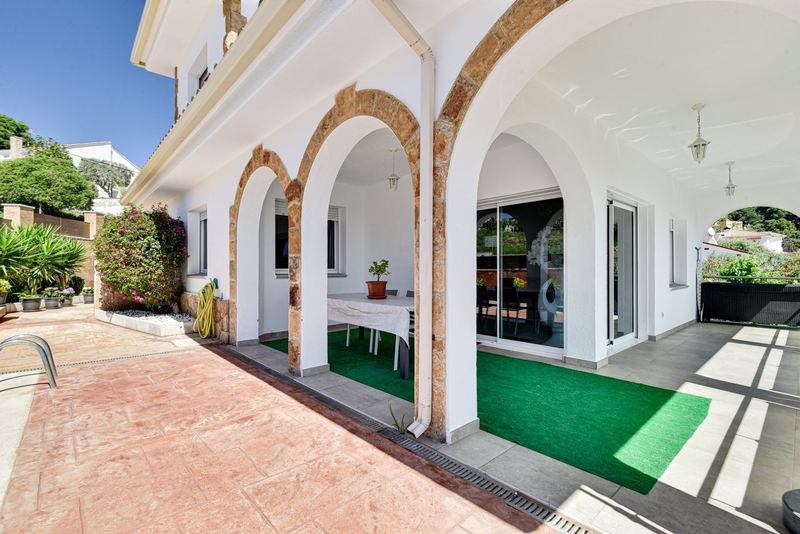 €850 000 · Вилла · 408 м² · Льорет-де-Мар — Noticasa — фото 8