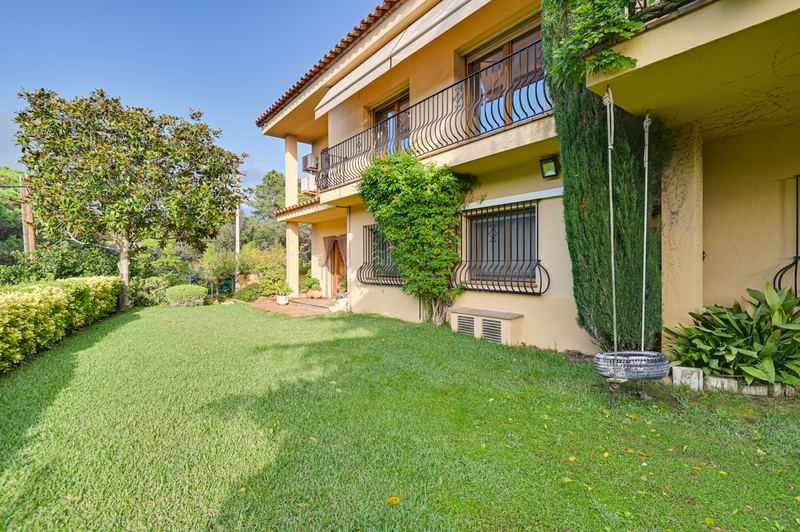 €1 300 000 · Вилла · 490 м² · Lloret de Mar — Noticasa