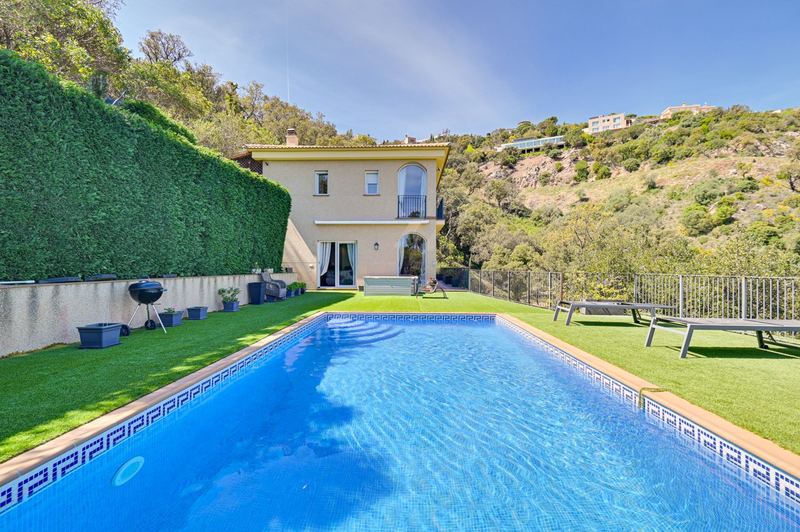 €1 300 000 · Вилла · 447 м² · Платжа-д'Аро — Noticasa — фото 2