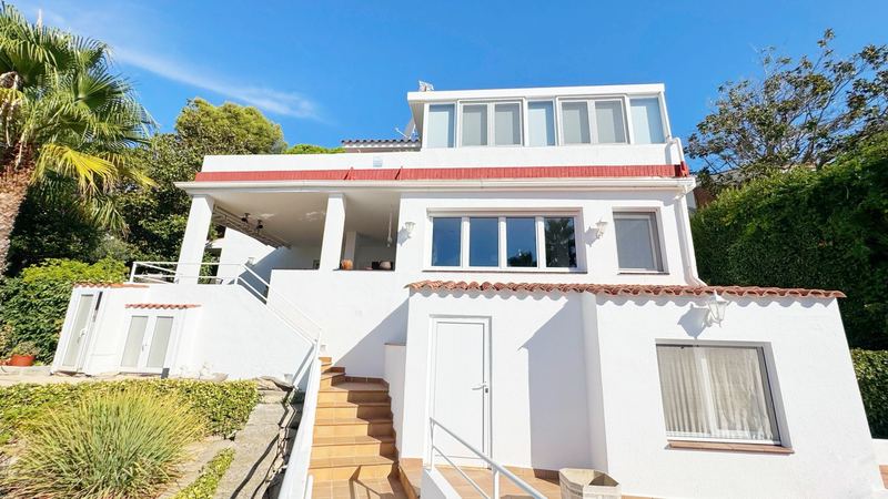 €575 000 · Вилла · 239 м² · Льорет-де-Мар — Noticasa — фото 2