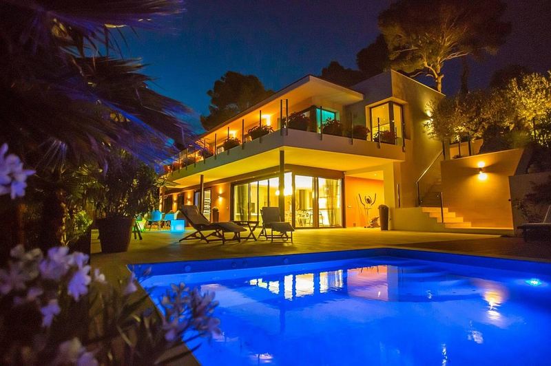 €2 500 000 · Вилла · 476 м² · Tossa de Mar — Noticasa