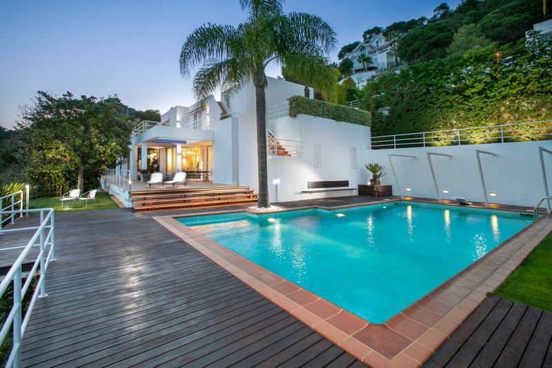 €3 500 000 · Вилла · 680 м² · Blanes — Noticasa
