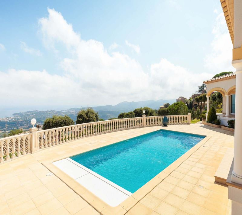 €2 950 000 · Вилла · 717 м² · Platja d'aro — Noticasa