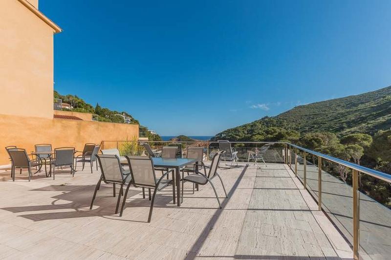 €790 000 · Вилла · 167 м² · Begur — Noticasa