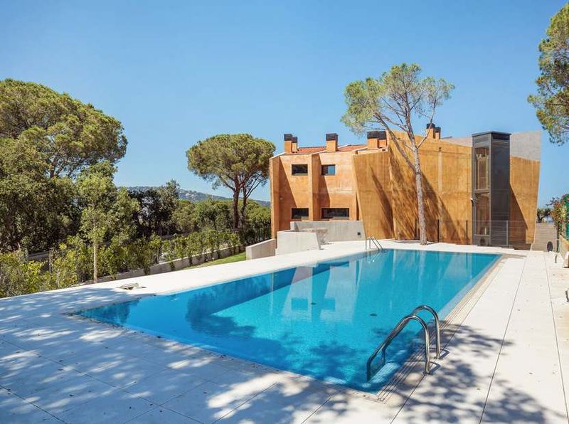 €2 450 000 · Вилла · 651 м² · Сант-Фелиу-де-Гишольс — Noticasa — фото 4