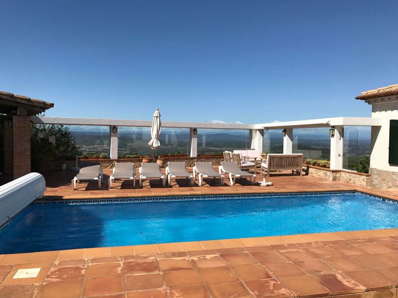 €1 495 000 · Вилла · 330 м² · Begur — Noticasa