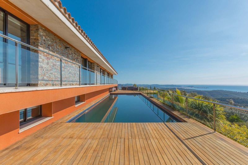 €3 333 000 · Вилла · 800 м² · Платжа-д'Аро — Noticasa — фото 2