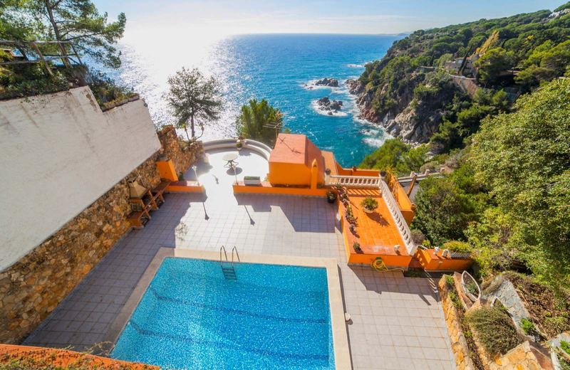 €2 750 000 · Вилла · 420 м² · Lloret de Mar — Noticasa