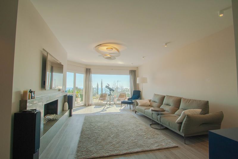 €1 700 000 · Вилла · 312 м² · Castelldefels — Noticasa