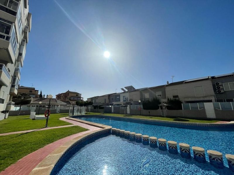 €300 000 · Квартира · 110 м² · Торревьеха — Noticasa