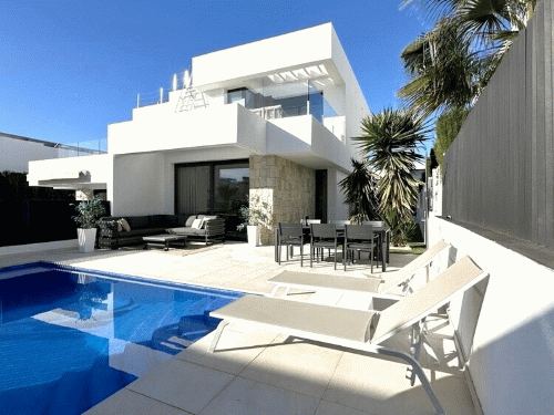 €549 000 · Вилла · 164 м² · Finestrat — Noticasa