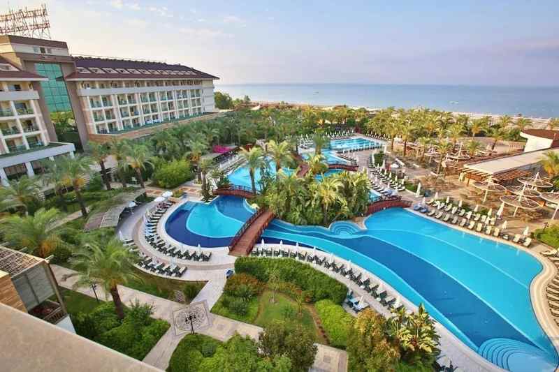 €130 000 000 · Коммерция · Marbella — Noticasa
