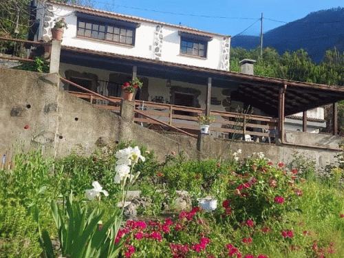€240 000 · Вилла · 220 м² · Los Realejos — Noticasa