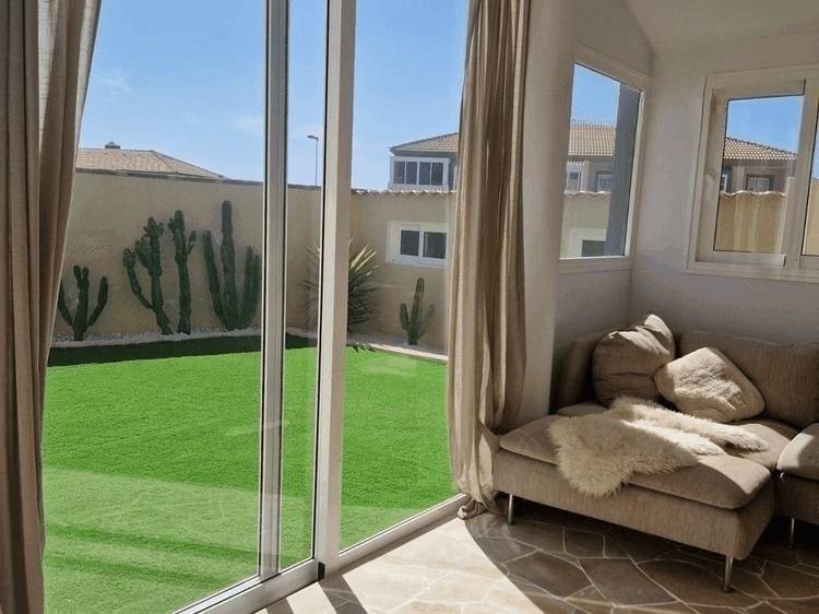 €590 000 · Вилла · 91 м² · El Médano — Noticasa