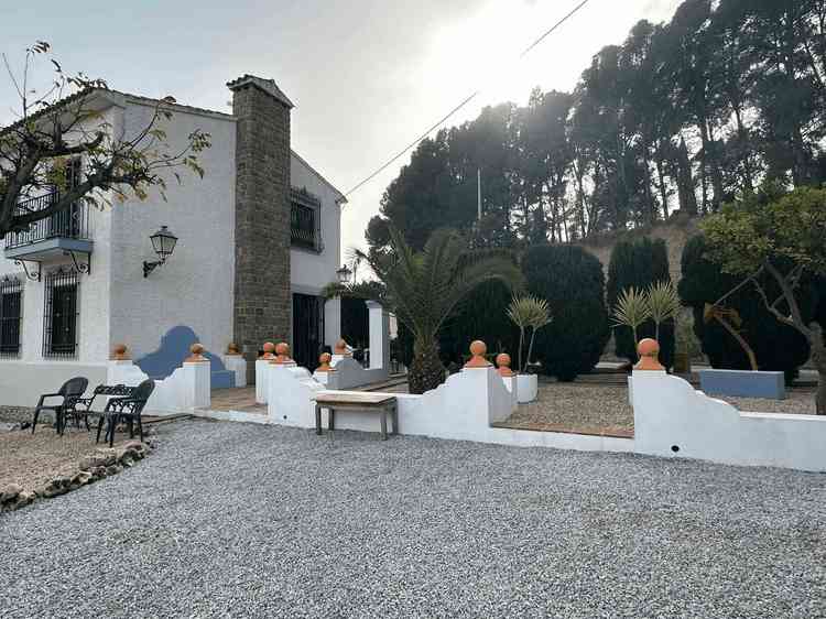 €520 000 · Вилла · 277 м² · Guadalest — Noticasa