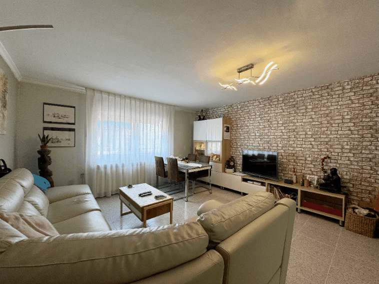 €205 000 · Квартира · 98 м² · Blanes — Noticasa