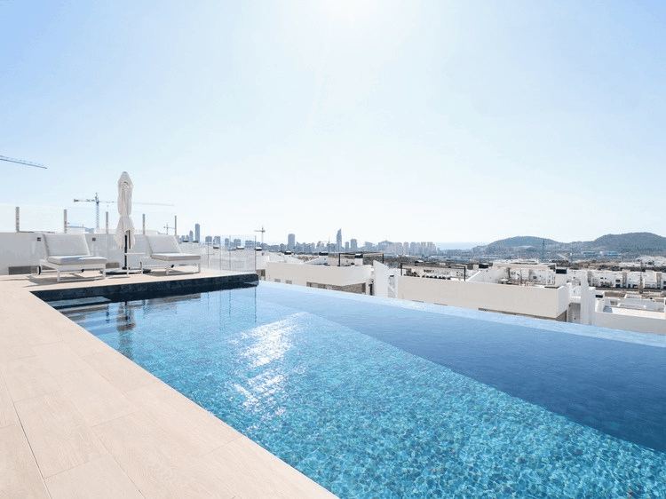 €1 550 000 · Вилла · 245 м² · Finestrat — Noticasa