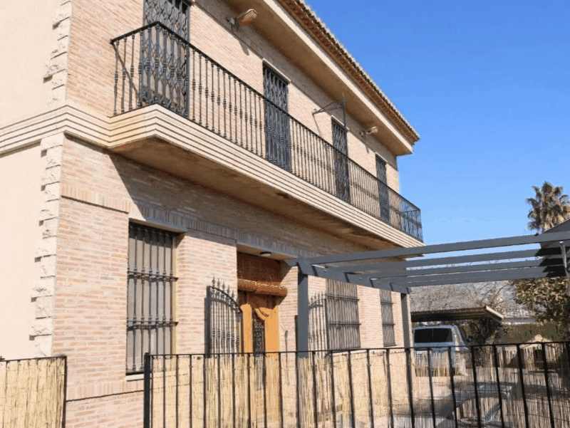 €950 000 · Вилла · 361 м² · Alboraya — Noticasa