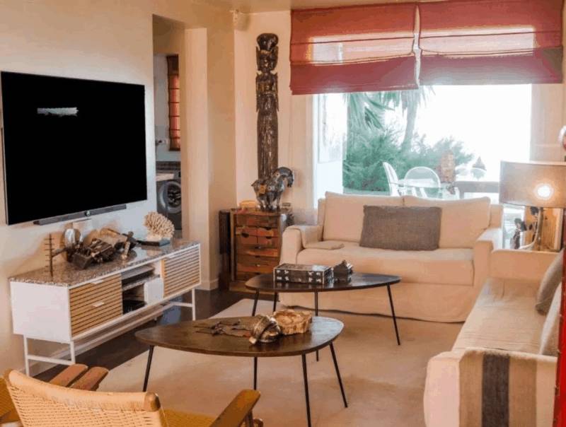 €599 000 · Таунхаус · 199 м² · La Pobla de Vallbona — Noticasa