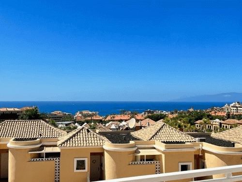 €435 000 · Квартира · 87 м² · Adeje — Noticasa