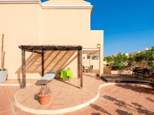 €460 000 · Таунхаус · 177 м² · Adeje — Noticasa